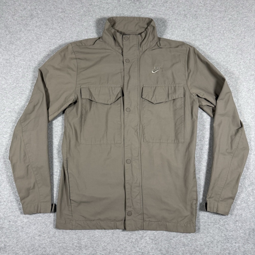 Nike Men's Utility Field Jacket S Taupe Gray Snap Front Cargo Pockets Swoosh